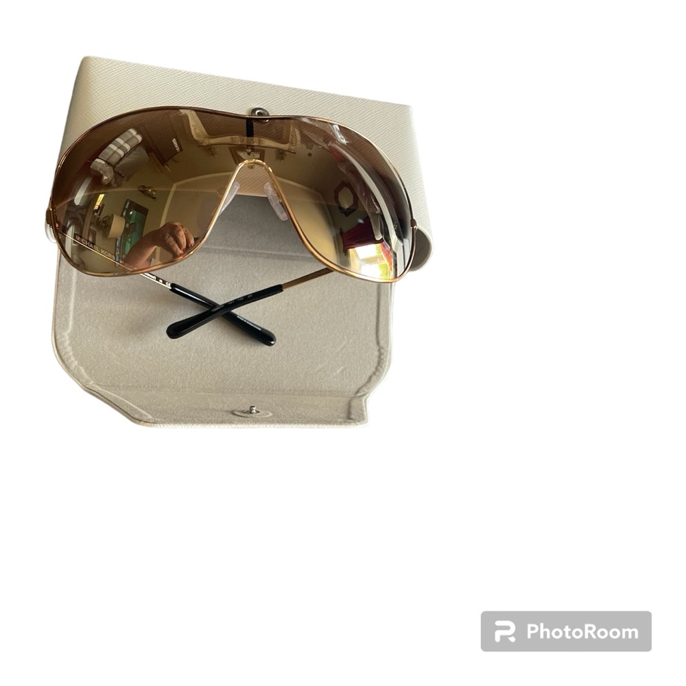 Michael Kors Collection Park Avenue Sunglasses - Gold - LIKE NEW - Picture 10 of 11